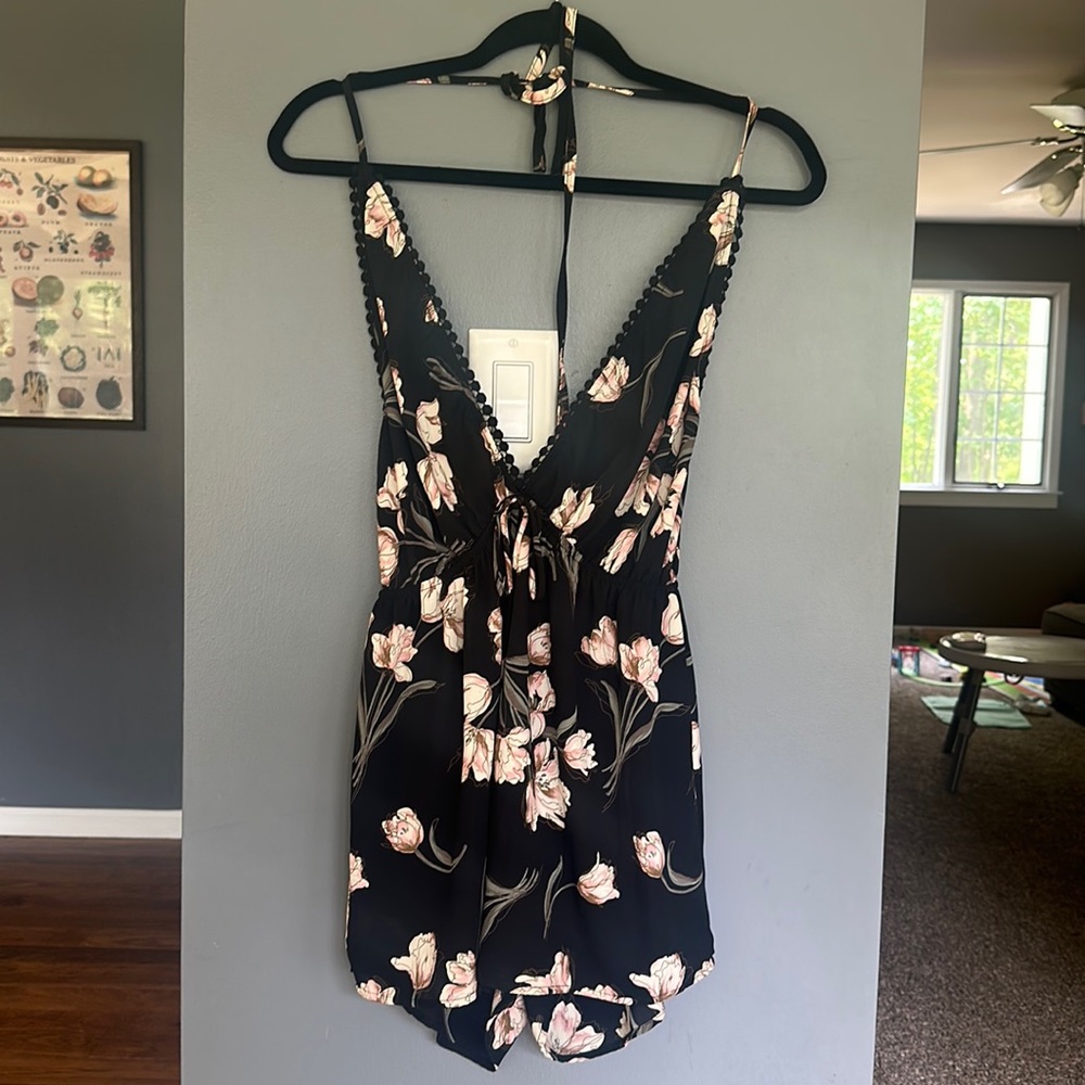 TOBI Bailey Floral Print Romper Small